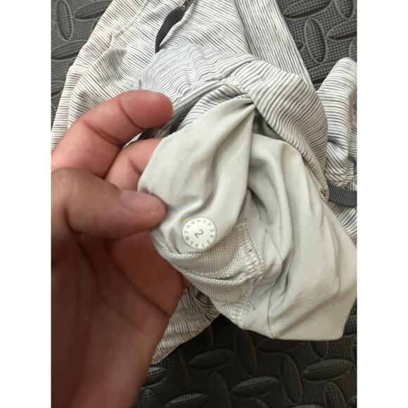 Women’s Lululemon Only the Fly Shorts in We are from space nimbus battleship 2‎ - Picture 6 of 7